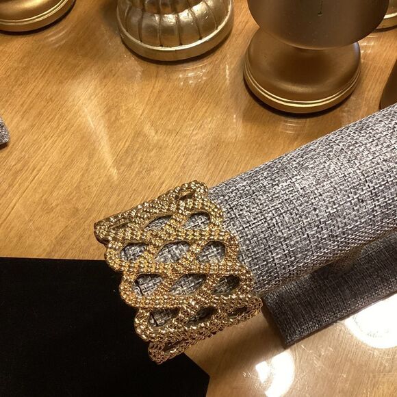 Lilly Pulitzer Brand Women’s Wide Goldtone Cuff Bracelet - Picture 10 of 11